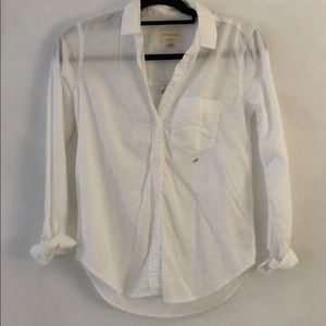 American Eagle White Collared Shirt